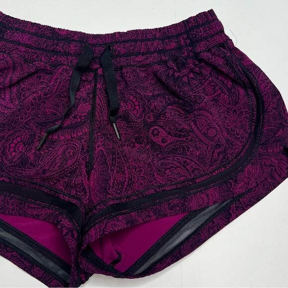 Lululemon Make A Move Shorts Purple Paisley - Picture 5 of 5